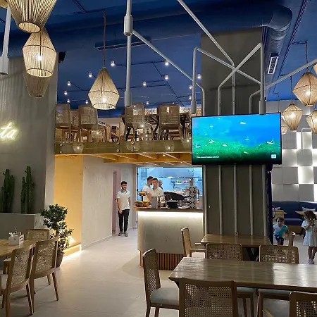 Denta Hotel Radhimë